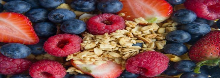 Research Reveals Top Low-Glycemic Fruits For Healthy Snacking